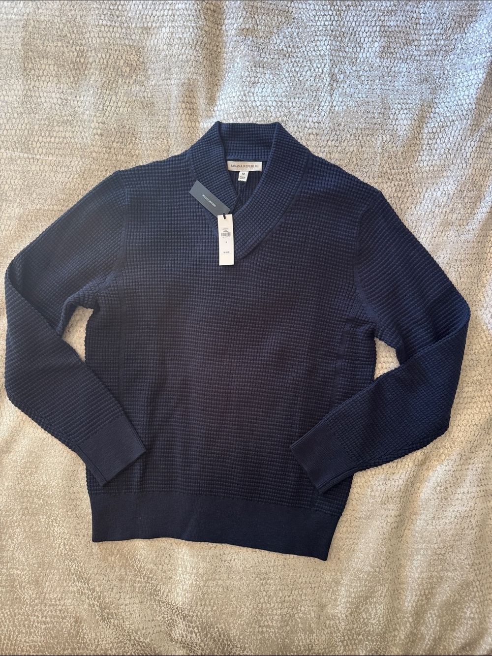 Banana Republic Men's cotton, thermal knit V-neck sweater in navy.